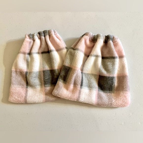 Pink and gray plaid stirrup covers - Picture 2 of 4